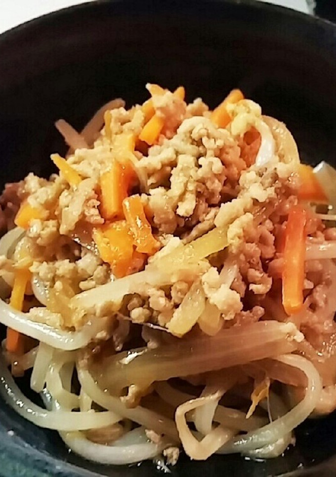 お手軽♪もやしとひき肉のオイスター炒め-レシピのメイン写真