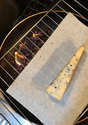 燻製ゴルゴンゾーラ-レシピのメイン写真