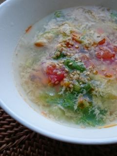 *レタスとトマトのふんわり卵スープ*-レシピのメイン写真