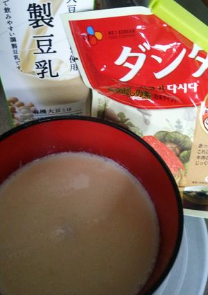 豆乳スープで温玉とろとろダシダスープ♪-レシピのメイン写真