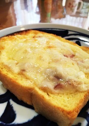 凹ませパンでフレンチなクロックムッシュ風-レシピのメイン写真