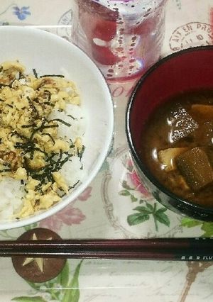 ぱぱっと♪朝食丼♡-レシピのメイン写真