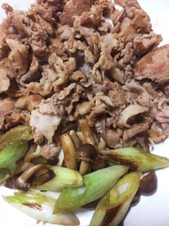 簡単!豚ネギしめじにんにく炒め-レシピのメイン写真