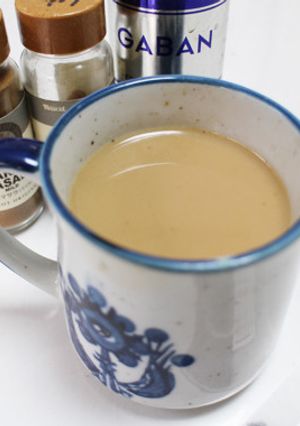 ティーバッグで作る簡単マサラチャイ-レシピのメイン写真