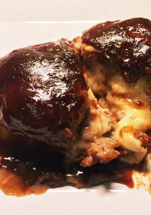 特製ソースのチーズインハンバーグ！-レシピのメイン写真