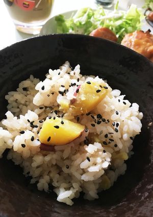 簡単♡ウマウマ♡サツマイモごはん-レシピのメイン写真