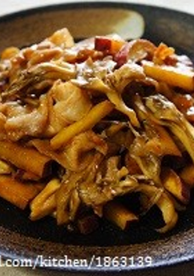 豚肉とさつまいもと舞茸の甘辛炒め-レシピのメイン写真