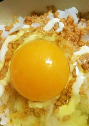 鮭フレーク卵かけご飯♥究極アレンジ朝食♬-レシピのメイン写真