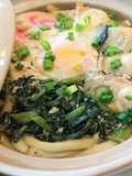 旬★風味抜群【牡蠣のみそ鍋焼きうどん】♪