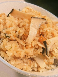 松茸風味のエリンギ炊き込みご飯-レシピのメイン写真
