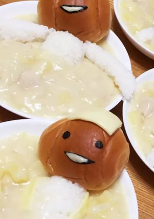 シチューをかけた☆ロールパン星人のお風呂-レシピのメイン写真