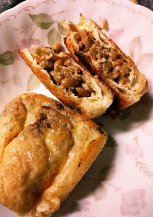 給料前のお助け♪納豆卵入カリカリ油揚げ-レシピのメイン写真
