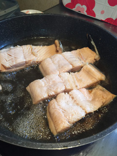 超簡単☆鮭の蒸し焼き〜(●´ω`●)-レシピのメイン写真