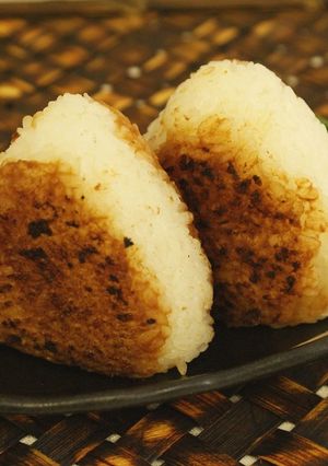 塗って焼くだけ！みそ焼きおにぎり-レシピのメイン写真