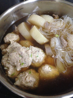 胡麻たっぷり♫ふわふわ鶏肉団子-レシピのメイン写真