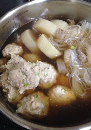 胡麻たっぷり♫ふわふわ鶏肉団子-レシピのメイン写真
