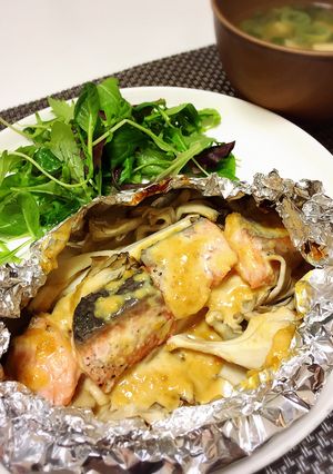 簡単♡鮭ときのこの味噌マヨホイル焼き-レシピのメイン写真