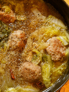 白菜と肉団子の黒胡椒鍋-レシピのメイン写真
