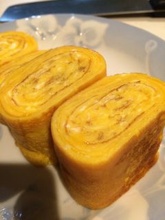 お弁当に絶対入れたいお母さんの卵焼き-レシピのメイン写真