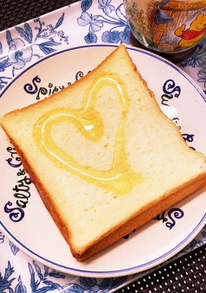 蜂蜜かけるだけ…食パン☆-レシピのメイン写真