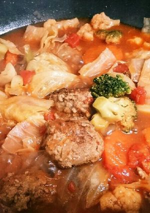 肉団子の具だくさんトマト煮-レシピのメイン写真
