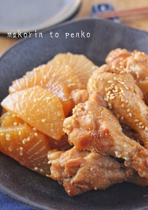 簡単*鶏手羽元と大根のごま味噌ポン酢煮-レシピのメイン写真