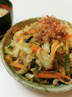 豚肉とキャベツのおかかソース炒め-レシピのメイン写真