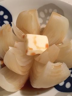 超簡単!まるごと玉ねぎ✿花びら風-レシピのメイン写真