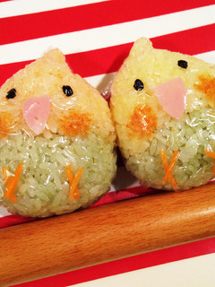 キャラ弁☆干支おにぎり☆カラフルインコ-レシピのメイン写真