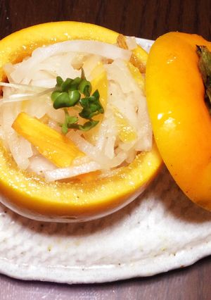 ちょっとお洒落に♪柿鉢の酢の物-レシピのメイン写真