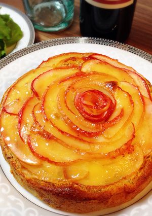 おもてなし♥️りんごとバナナの薔薇ケーキ-レシピのメイン写真