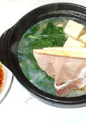 にんにくスープ・だしの簡単しゃぶしゃぶ鍋-レシピのメイン写真