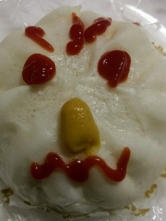 豚まんの食べ方❤ケチャップとカラシが旨い-レシピのメイン写真