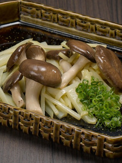 霜降りひらたけの柚子こしょう炒め-レシピのメイン写真