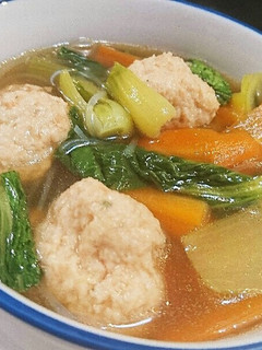鶏団子とチンゲン菜の春雨スープ-レシピのメイン写真
