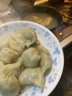 皮もっちもち水餃子、焼き餃子♪-レシピのメイン写真