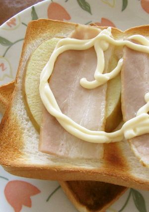 簡単!ベーコンとりんごのマヨトースト-レシピのメイン写真