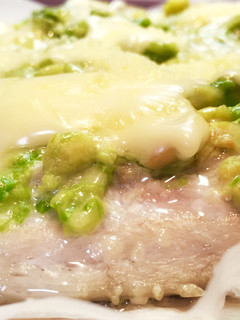 ふわとろ♡鰆のアボカドチーズ乗せ❁*+-レシピのメイン写真