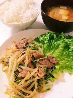 豚肉豆苗もやしのオイスター炒め-レシピのメイン写真