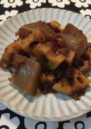 簡単♪蓮根とこんにゃくのおかか炒め煮-レシピのメイン写真