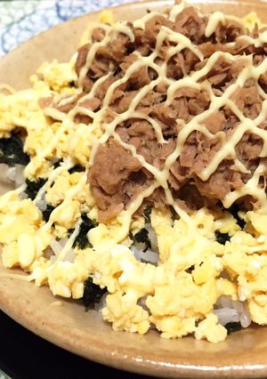 簡単★子ども大好き★ツナマヨ丼、おにぎり-レシピのメイン写真