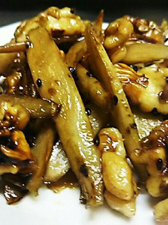 美味しい!ごぼうとくるみ和え-レシピのメイン写真