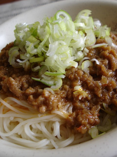 簡単肉みそでピリ辛そうめん-レシピのメイン写真