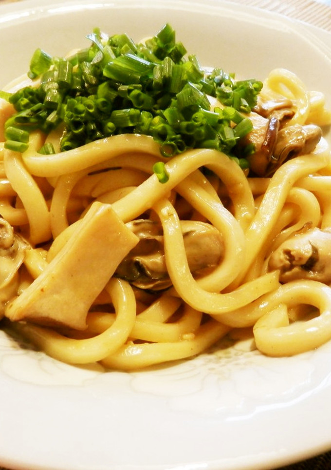 牡蠣とエリンギのバター醬油焼きうどん-レシピのメイン写真