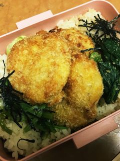 3品弁当・炊き込みご飯コロッケのせ-レシピのメイン写真