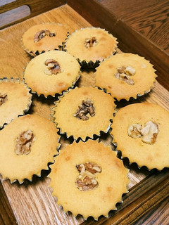 失敗は成功のもと?生クリームカップケーキ-レシピのメイン写真