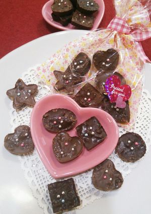 バレンタイン☆簡単きらきらクランチチョコ-レシピのメイン写真
