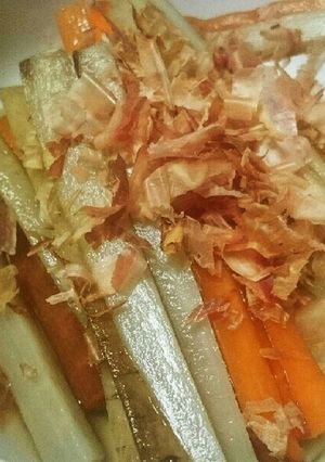 ごぼうと人参の白だし漬け-レシピのメイン写真