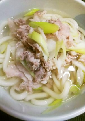 簡単！豚こま切れ肉deがっつり肉うどん♪-レシピのメイン写真