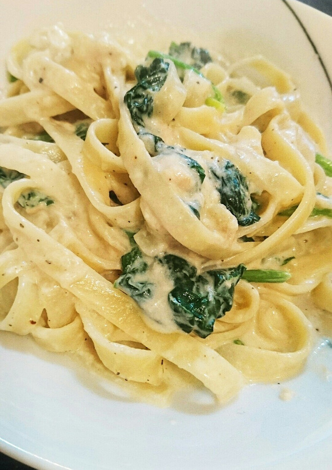 ツナ缶とほうれん草のクリームパスタ-レシピのメイン写真